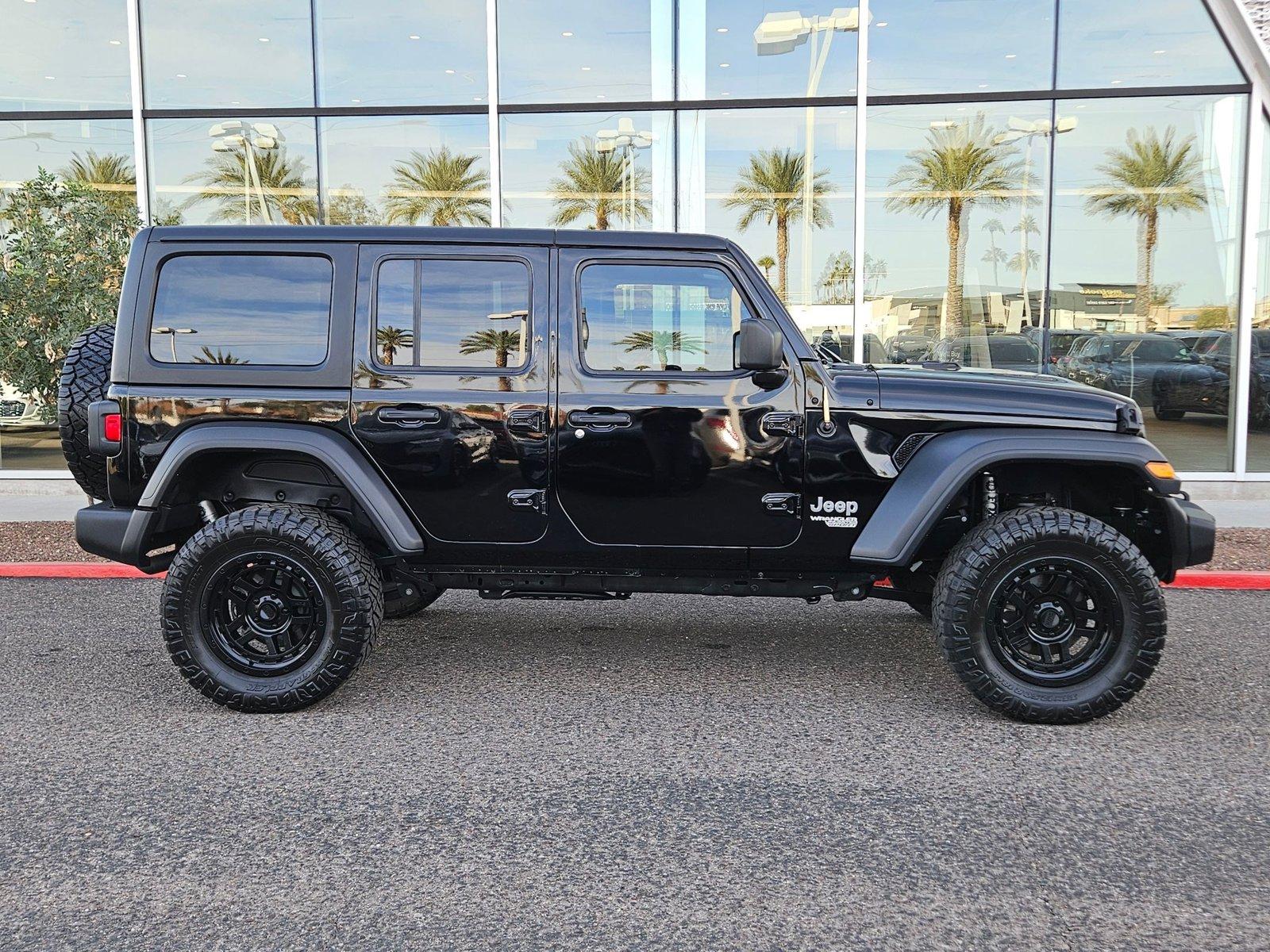 2021 Jeep Wrangler Vehicle Photo in Peoria, AZ 85382