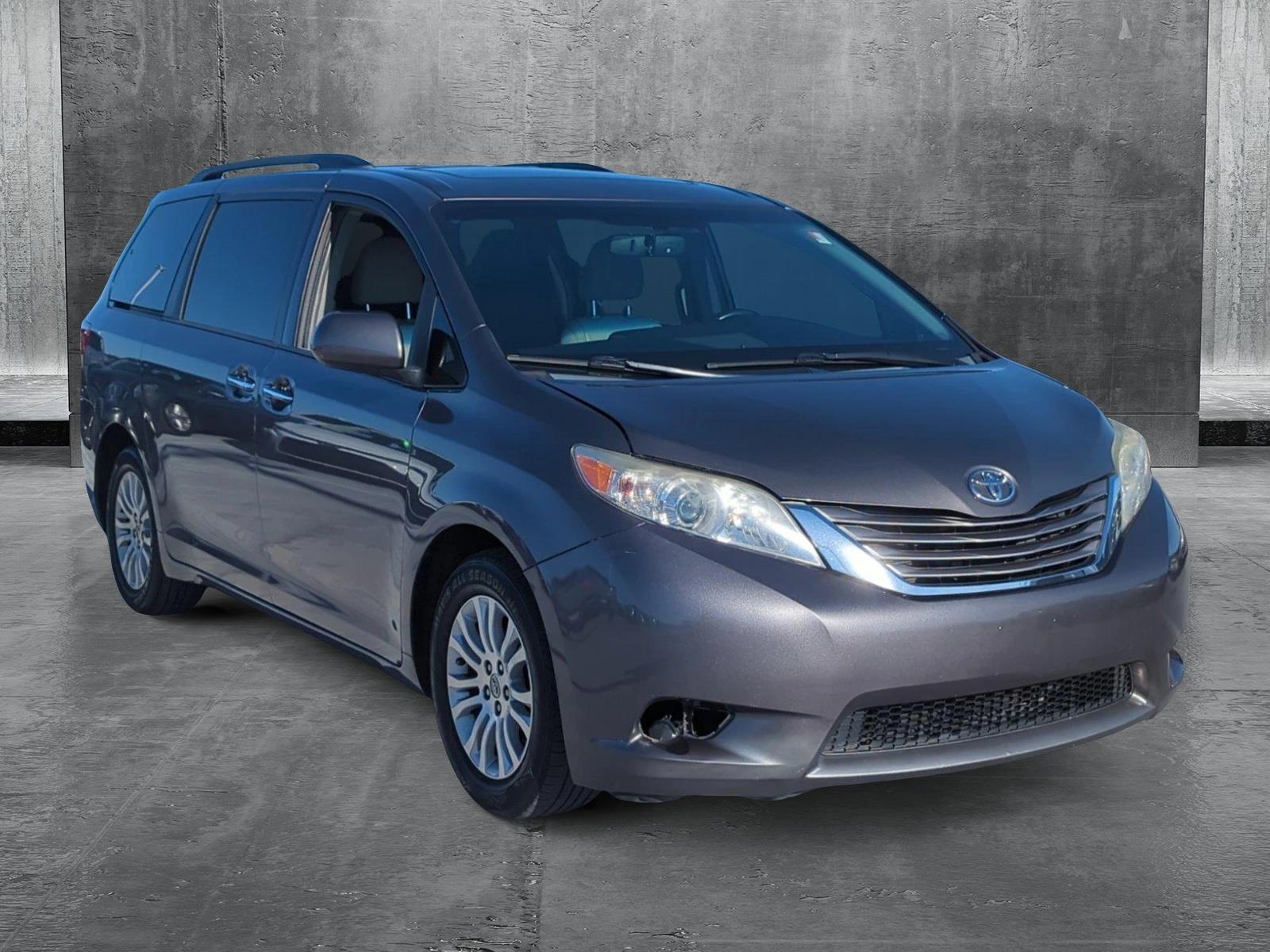 2015 Toyota Sienna Vehicle Photo in Ft. Myers, FL 33907