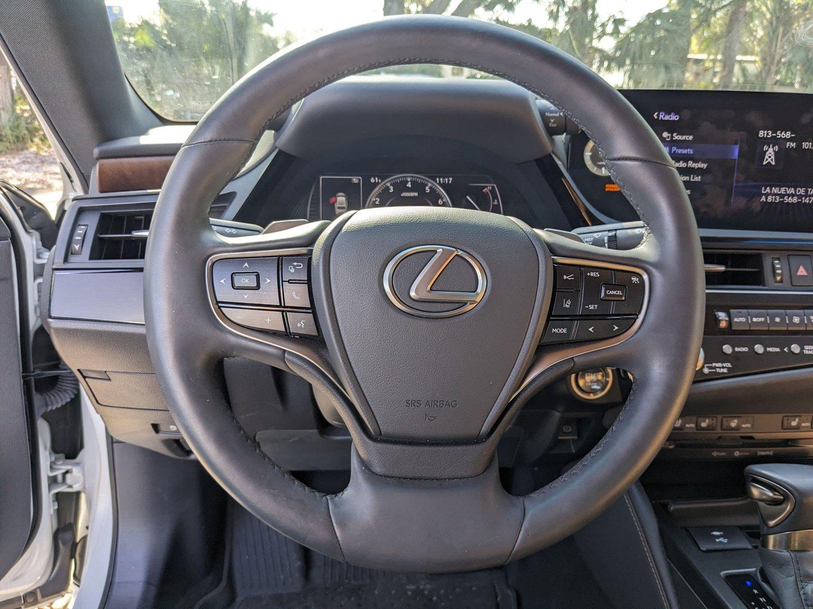 2022 Lexus ES 350 Vehicle Photo in Tampa, FL 33614