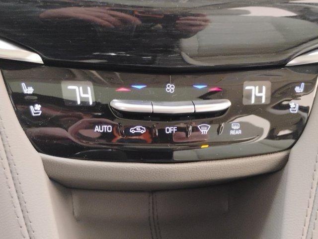 2024 Cadillac XT6 Vehicle Photo in PINEVILLE, NC 28134-8495