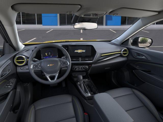 2025 Chevrolet Trax Vehicle Photo in EMPORIA, VA 23847-1235