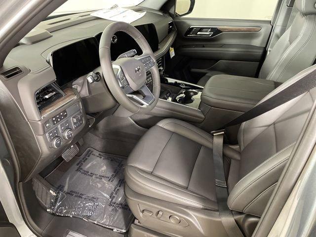 2025 Chevrolet Tahoe Vehicle Photo in PHOENIX, AZ 85014-3381