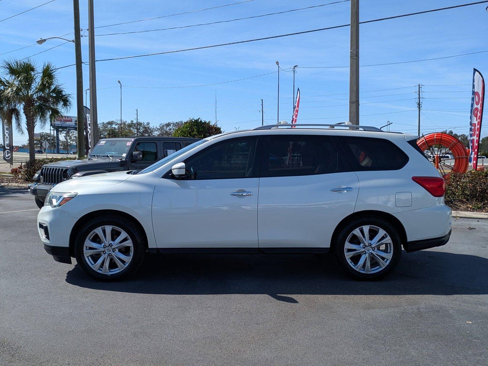 2018 Nissan Pathfinder Vehicle Photo in Clearwater, FL 33761