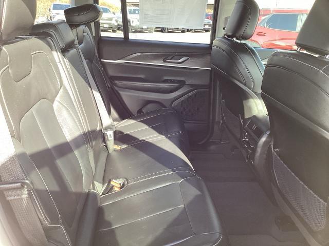 2023 Jeep Grand Cherokee Vehicle Photo in Gardner, MA 01440