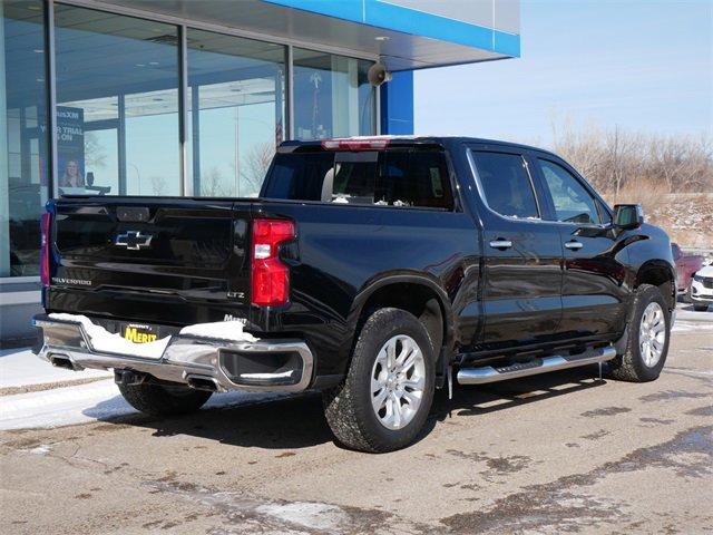 2022 Chevrolet Silverado 1500 Vehicle Photo in MAPLEWOOD, MN 55119-4794