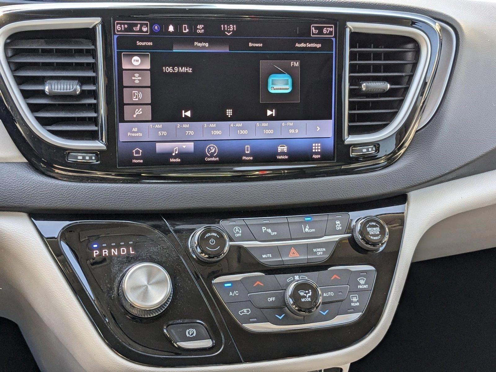 2022 Chrysler Pacifica Vehicle Photo in Spokane Valley, WA 99212