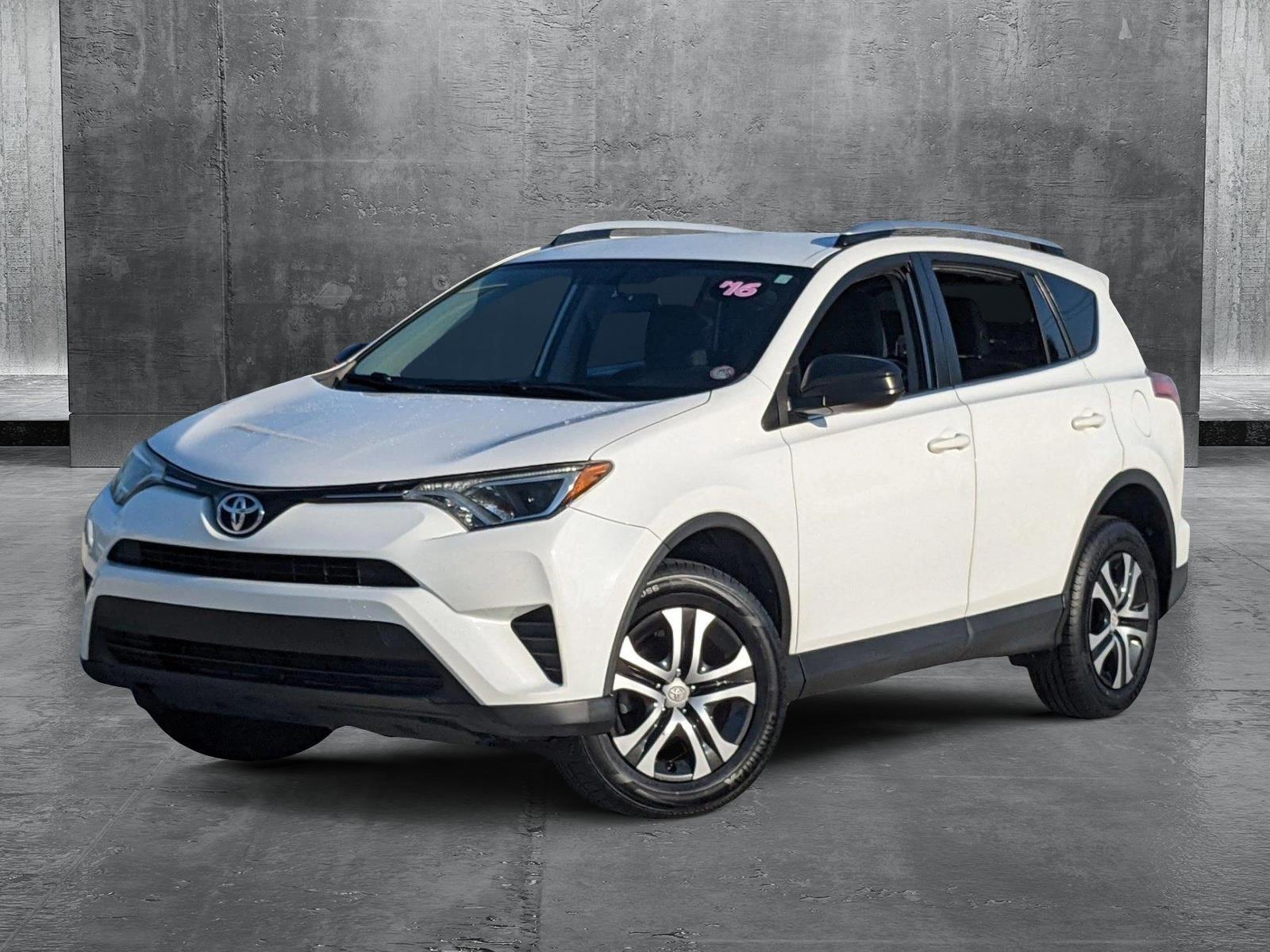 2016 Toyota RAV4 Vehicle Photo in Davie, FL 33331