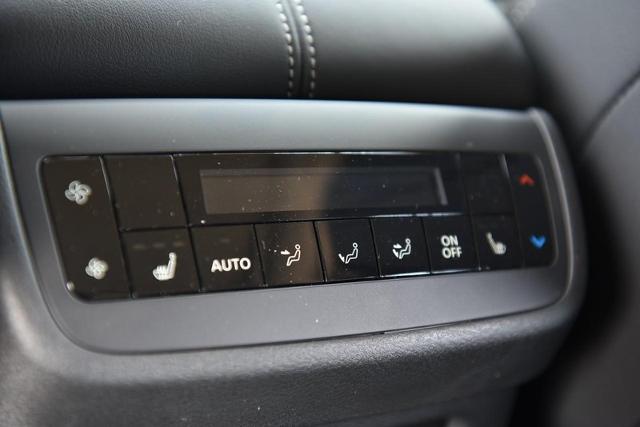 2025 Nissan Pathfinder Vehicle Photo in Ballwin, MO 63011