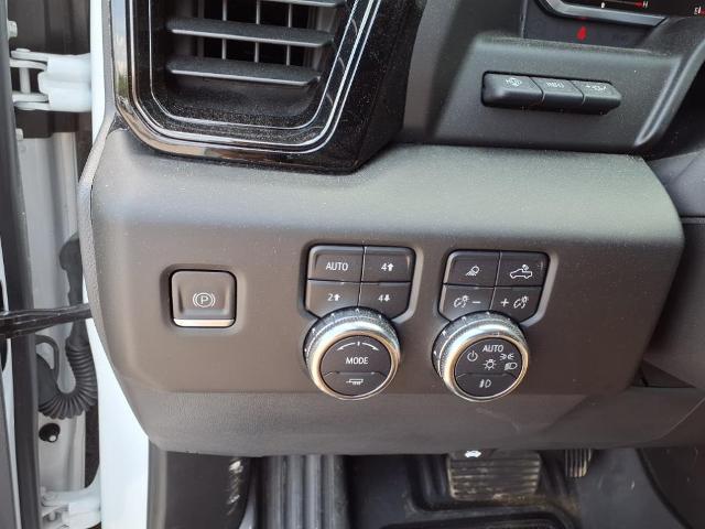 2023 GMC Sierra 1500 Vehicle Photo in ROXBORO, NC 27573-6143