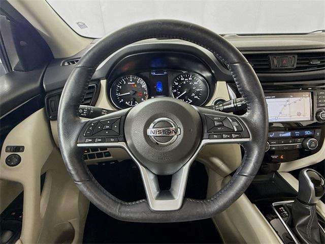 2017 Nissan Rogue Sport Vehicle Photo in Everett, WA 98204