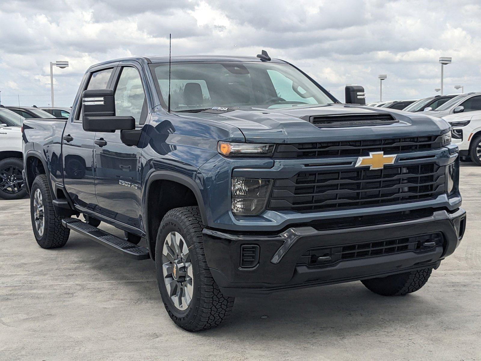 2025 Chevrolet Silverado 2500 HD Vehicle Photo in MIAMI, FL 33172-3015