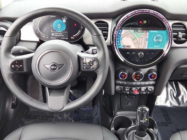 2024 MINI Cooper Hardtop 2 Door Vehicle Photo in PLANO, TX 75024