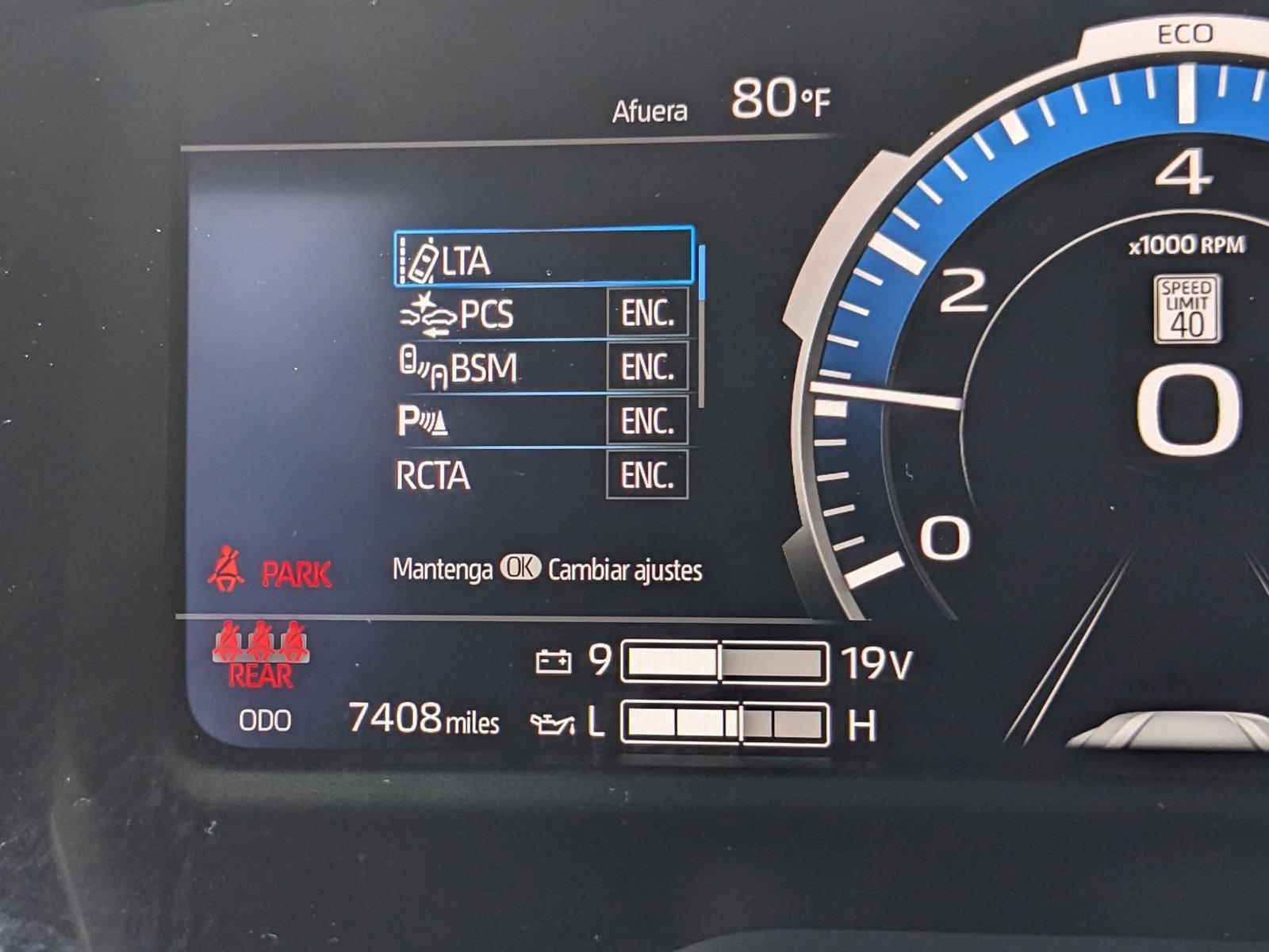 2024 Toyota Tundra 4WD Vehicle Photo in MIAMI, FL 33172-3015