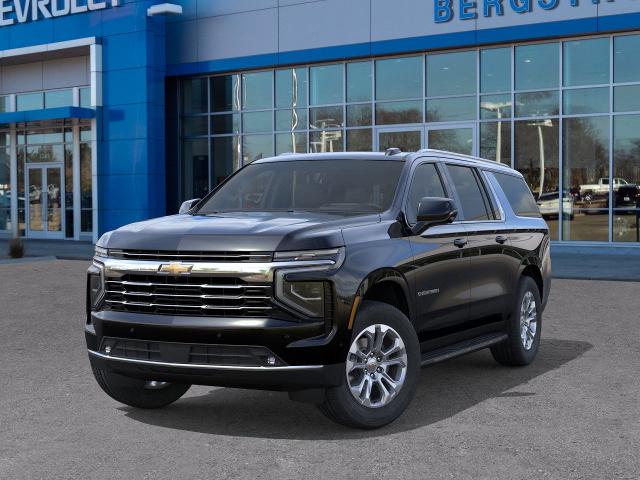 2025 Chevrolet Suburban Vehicle Photo in OSHKOSH, WI 54904-7811