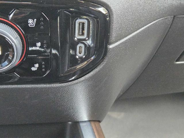 2022 Chevrolet Silverado 1500 Vehicle Photo in DENTON, TX 76210-9321