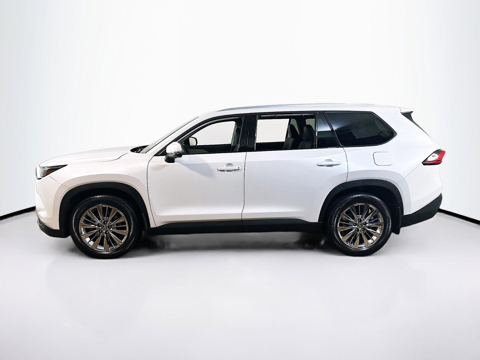 2024 Toyota Grand Highlander Vehicle Photo in Langhorne, PA 19047