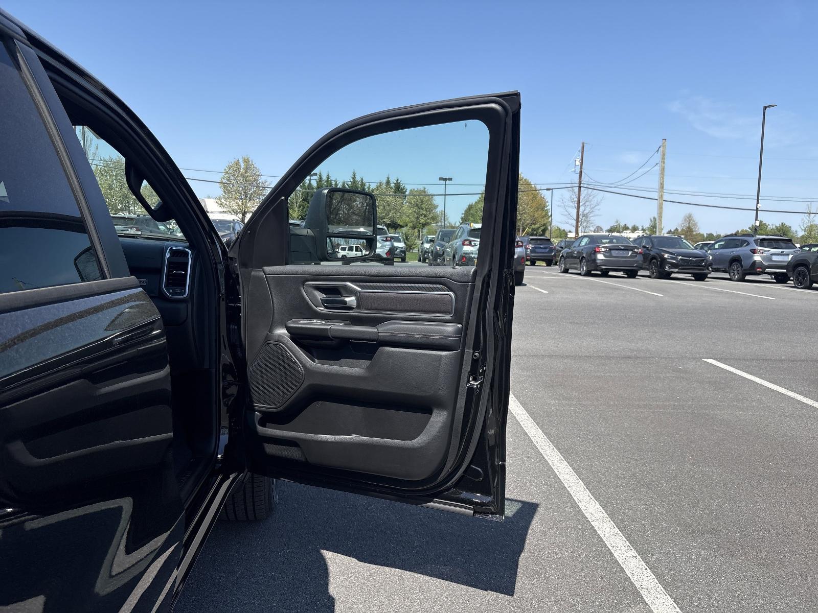 2025 Ram 1500 Vehicle Photo in Mechanicsburg, PA 17050-1707