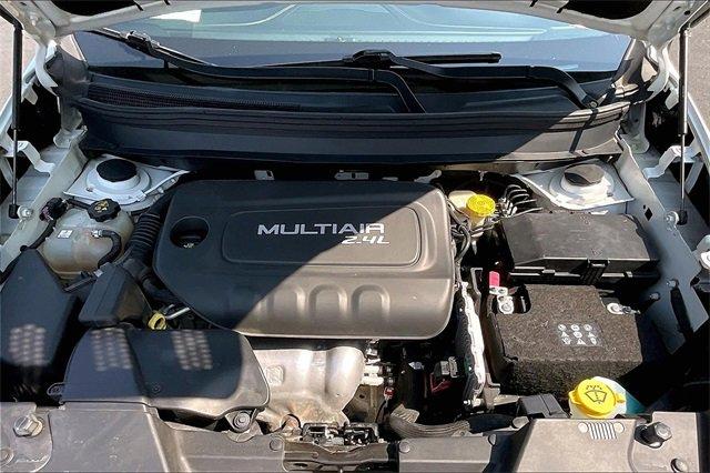 2016 Jeep Cherokee Vehicle Photo in INDEPENDENCE, MO 64055-1314