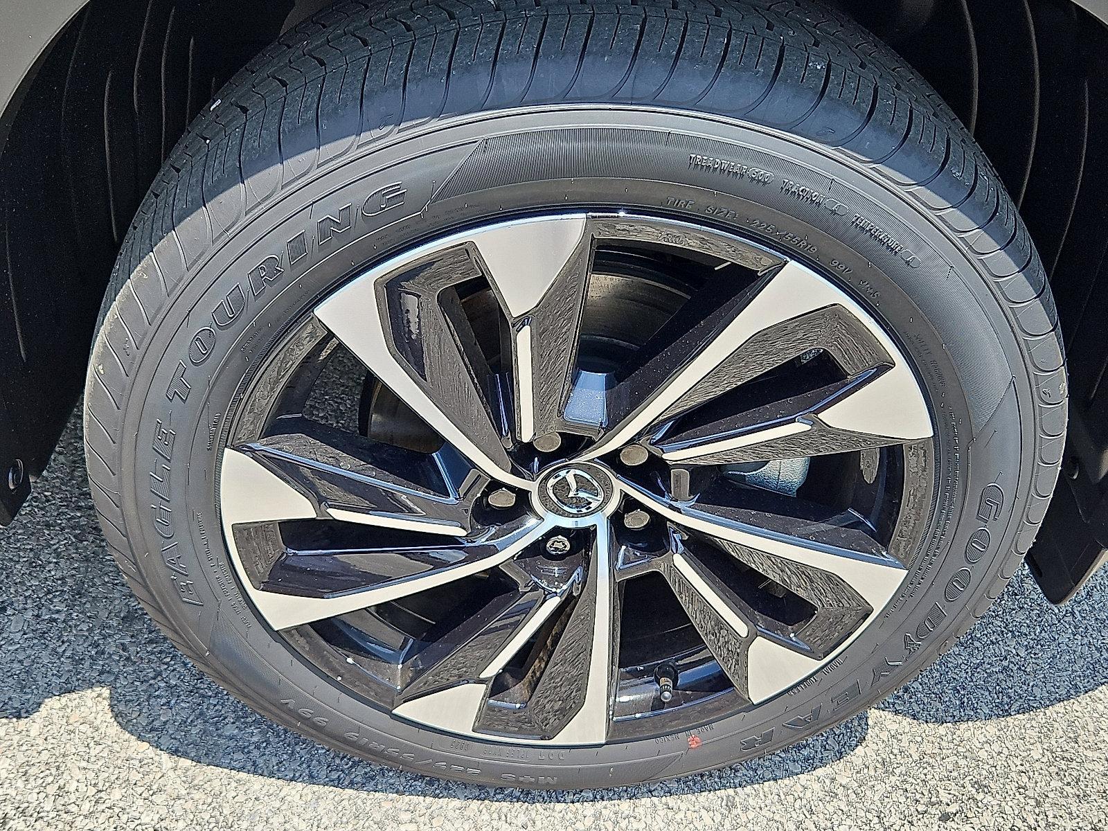 2025 Mazda CX-50 Hybrid Vehicle Photo in Trevose, PA 19053