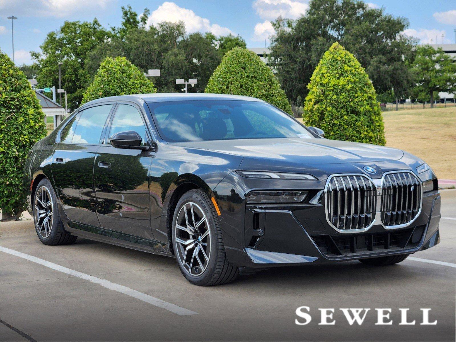 2024 BMW i7 Vehicle Photo in PLANO, TX 75024