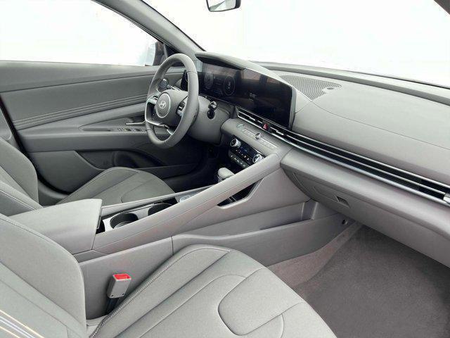 2024 Hyundai ELANTRA Vehicle Photo in Shiloh, IL 62269