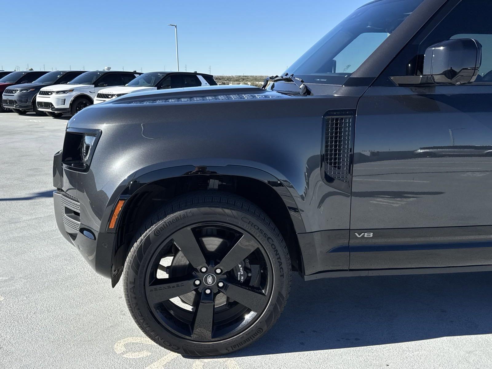 2023 Defender Vehicle Photo in AUSTIN, TX 78717