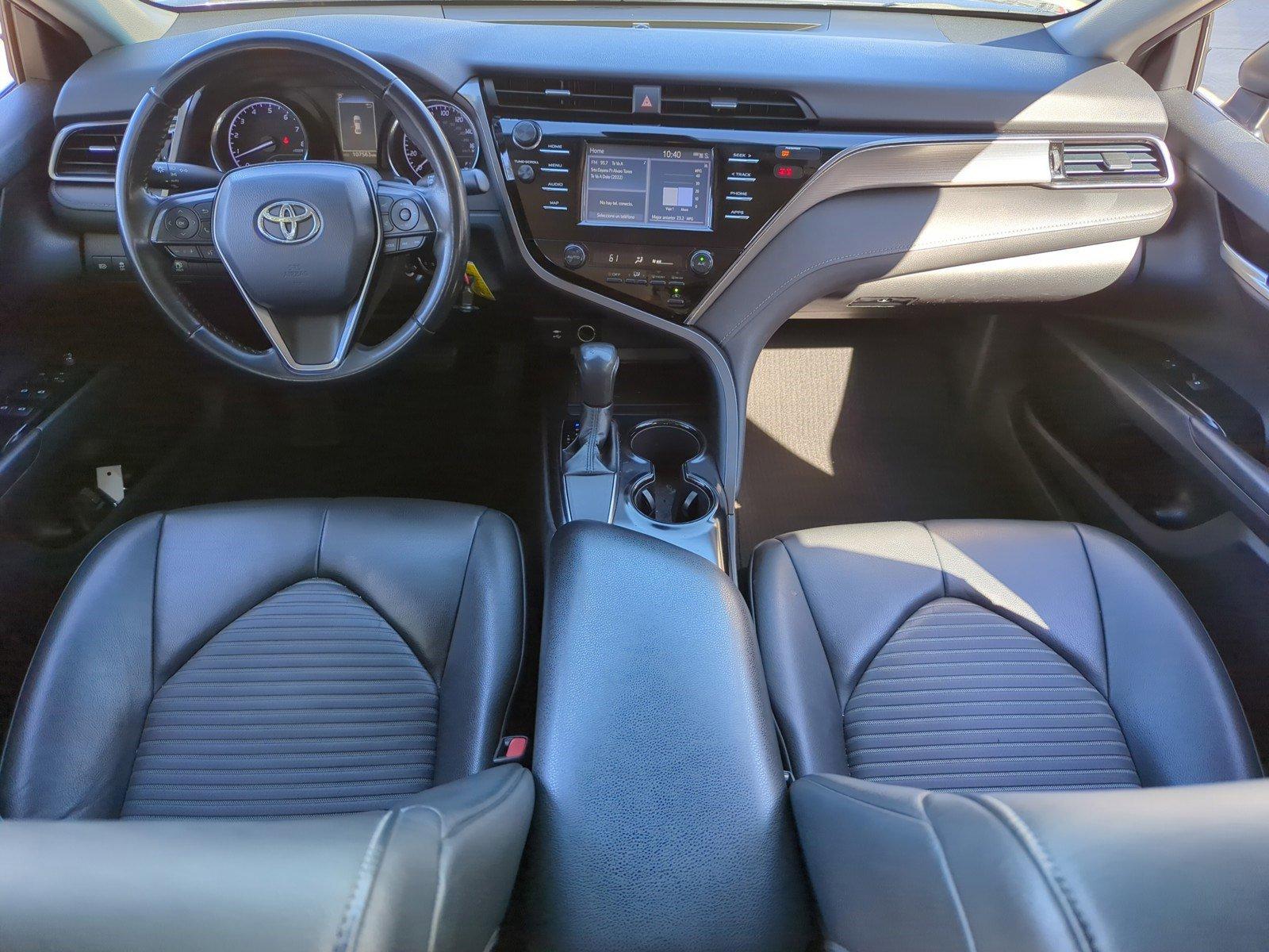 2019 Toyota Camry Vehicle Photo in Pembroke Pines, FL 33027