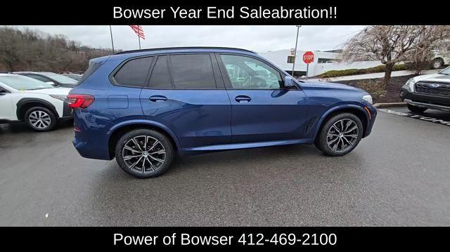 2022 BMW X5 xDrive40i Vehicle Photo in Pleasant Hills, PA 15236