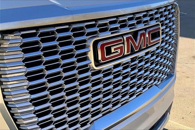 2022 GMC Yukon Vehicle Photo in KANSAS CITY, MO 64114-4545