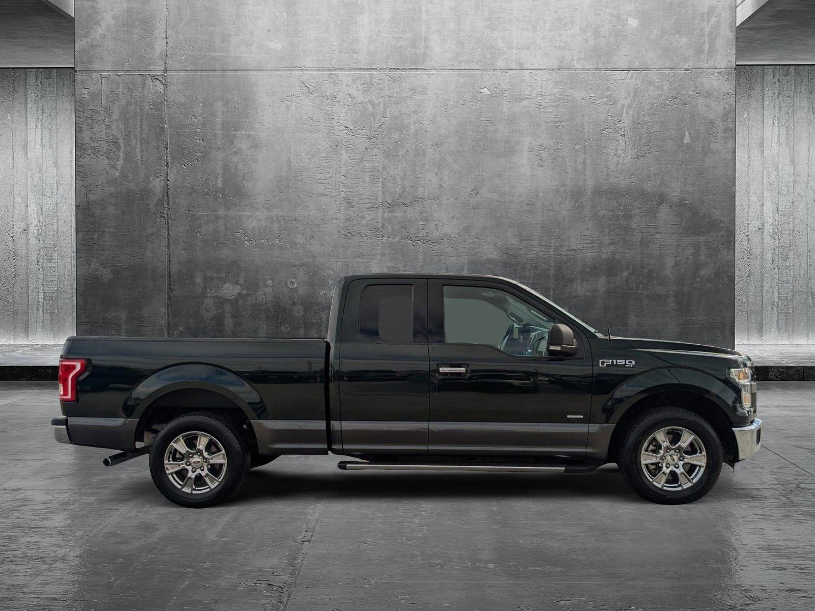 2016 Ford F-150 Vehicle Photo in St. Petersburg, FL 33713