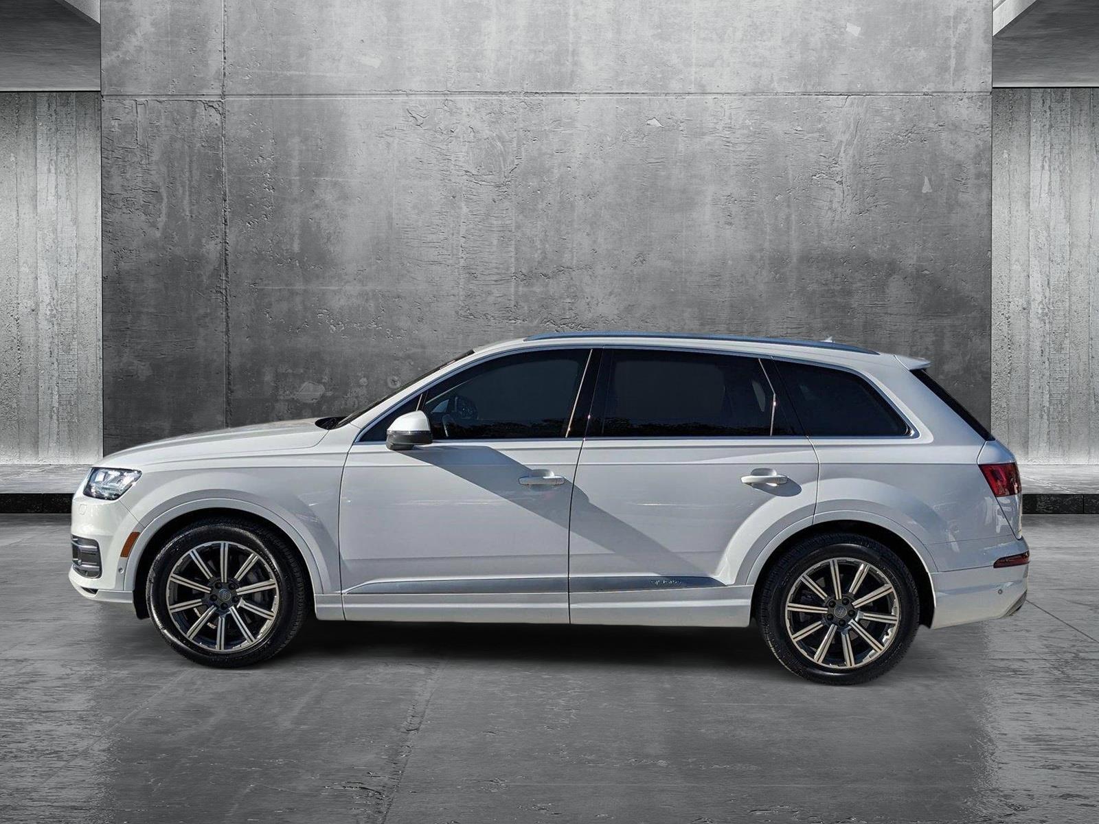 2019 Audi Q7 Vehicle Photo in GREENACRES, FL 33463-3207