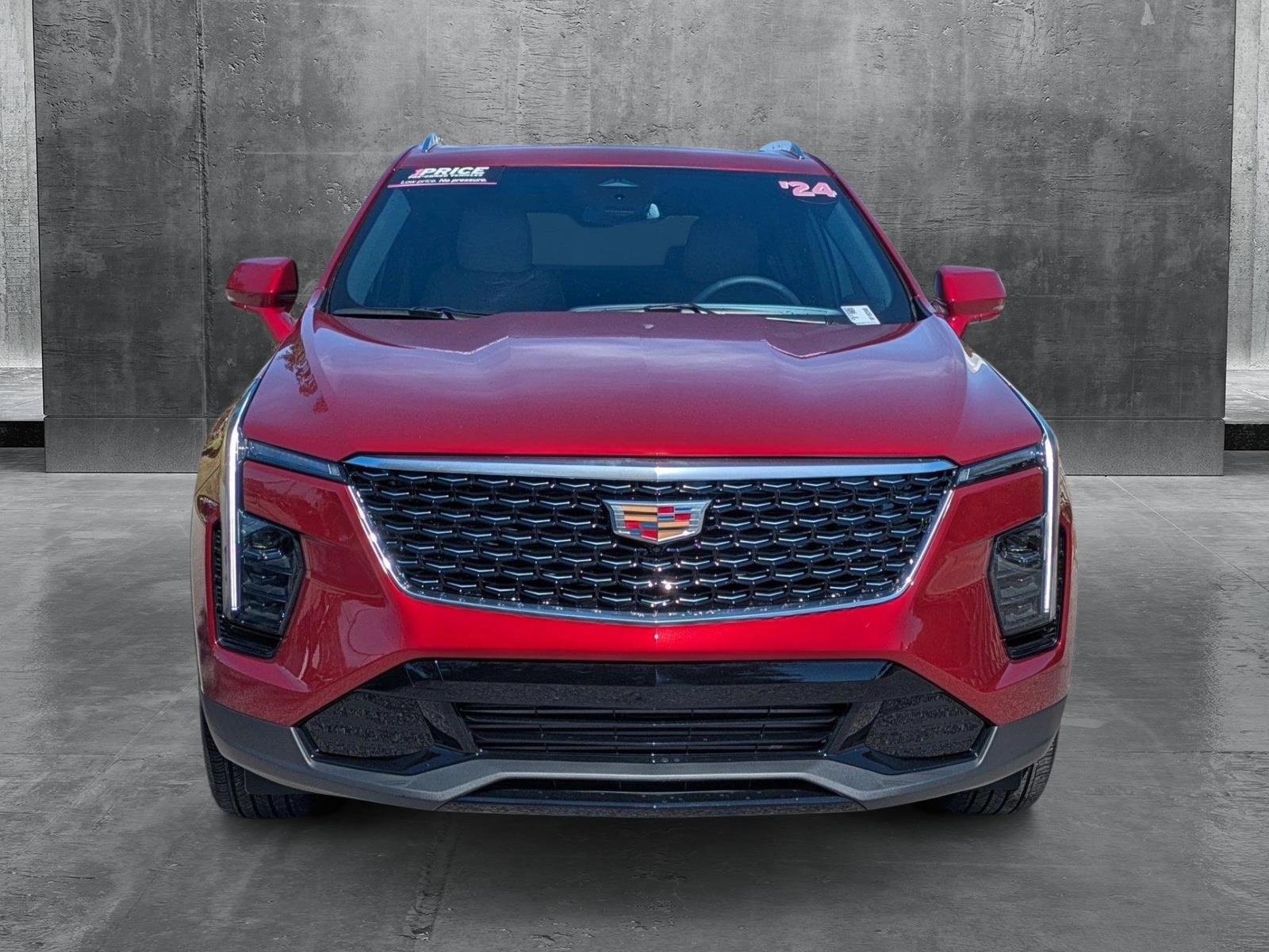 2024 Cadillac XT4 Vehicle Photo in Sarasota, FL 34231