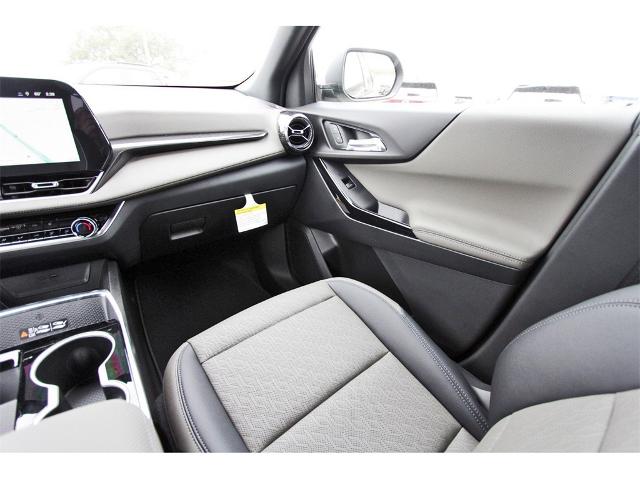 2025 Chevrolet Equinox Vehicle Photo in ROSENBERG, TX 77471-5675