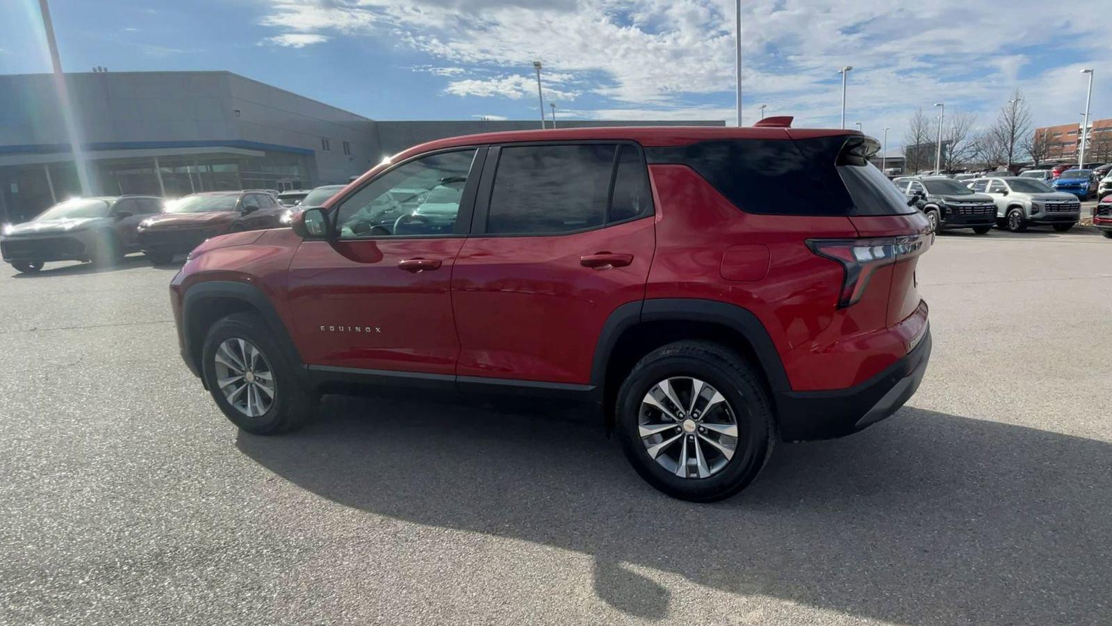 2025 Chevrolet Equinox Vehicle Photo in BENTONVILLE, AR 72712-4322