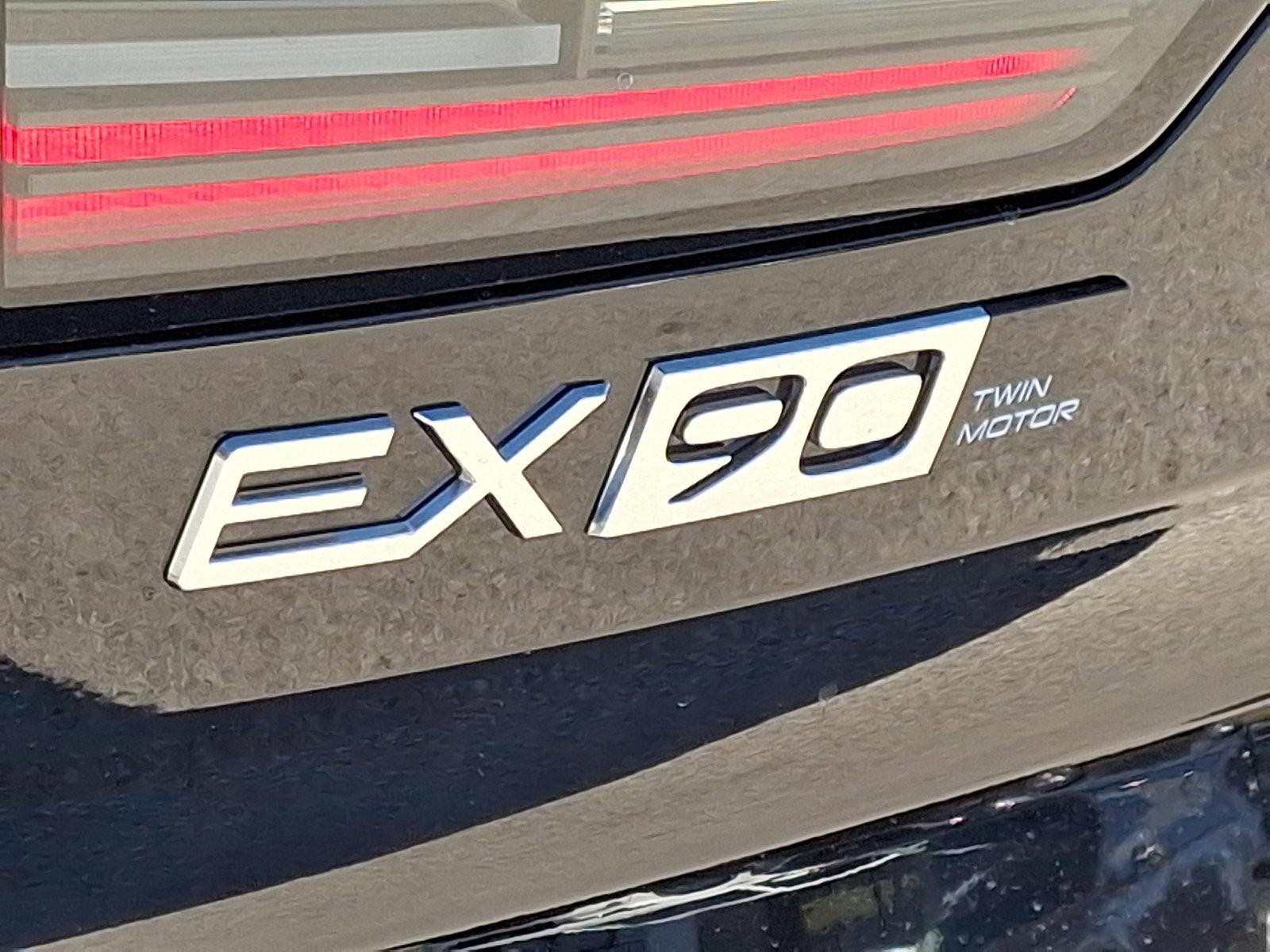2025 Volvo EX90 Vehicle Photo in Trevose, PA 19053