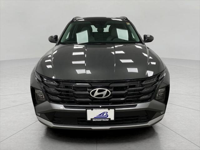 2025 Hyundai TUCSON Hybrid Vehicle Photo in Appleton, WI 54913