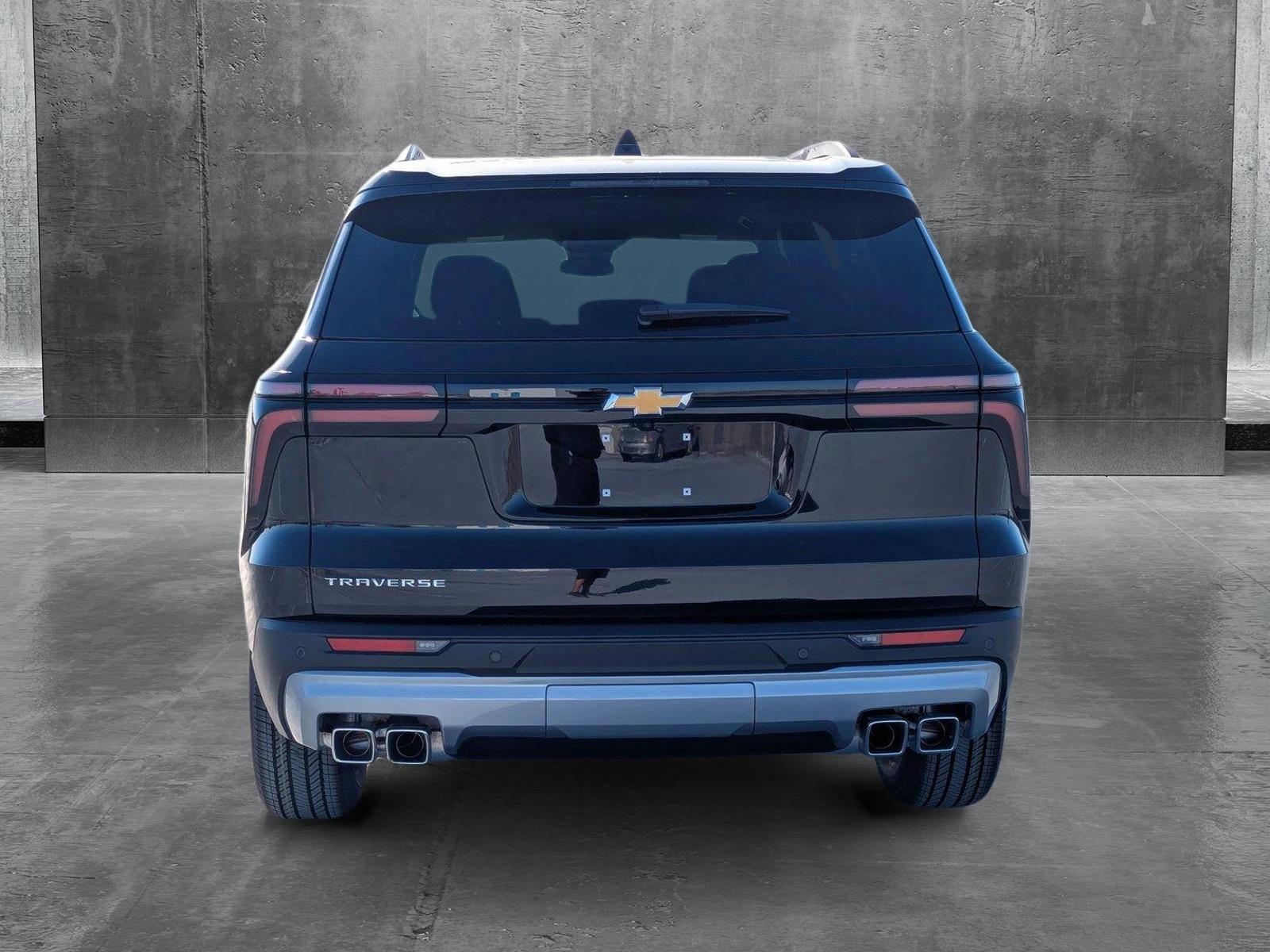 2025 Chevrolet Traverse Vehicle Photo in PEMBROKE PINES, FL 33024-6534