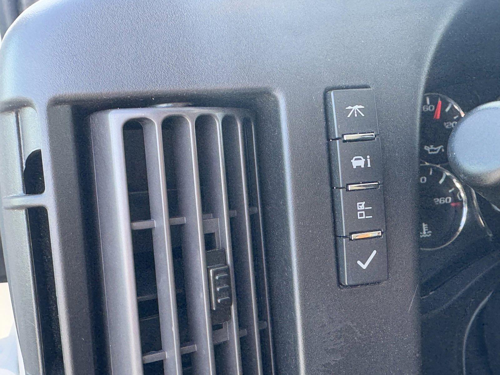 2023 Chevrolet Express Cargo 2500 Vehicle Photo in LOS ANGELES, CA 90007-3794