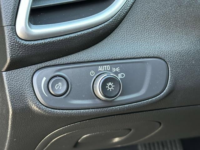 2022 Chevrolet Trax Vehicle Photo in SAINT JAMES, NY 11780-3219