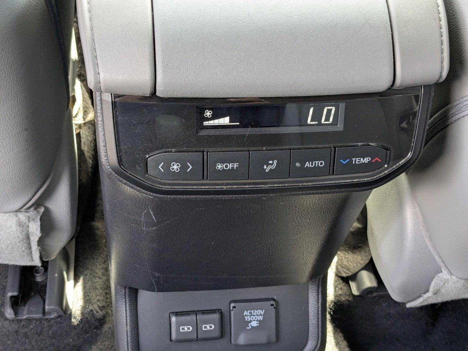 2023 Toyota Highlander Vehicle Photo in Miami, FL 33015