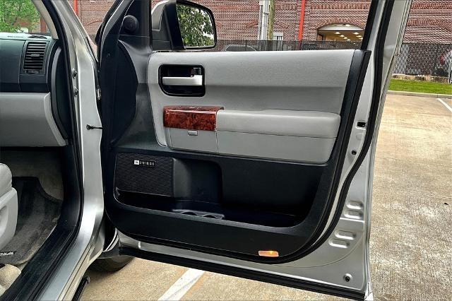 2008 Toyota Sequoia Vehicle Photo in Houston, TX 77007