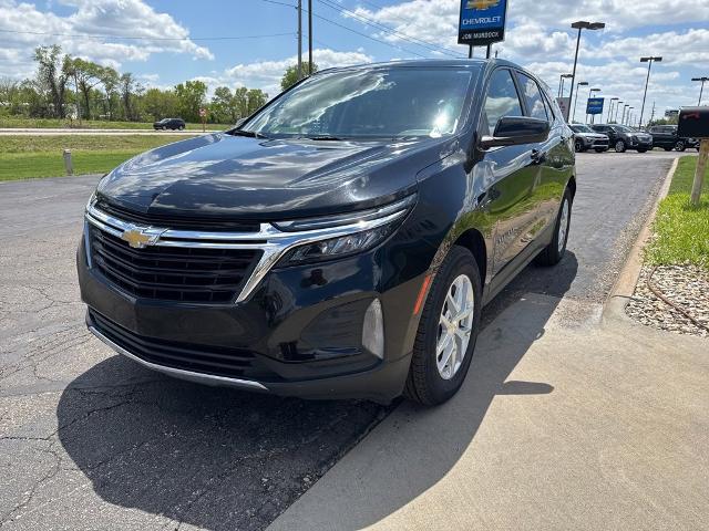 2023 Chevrolet Equinox Vehicle Photo in MANHATTAN, KS 66502-5036