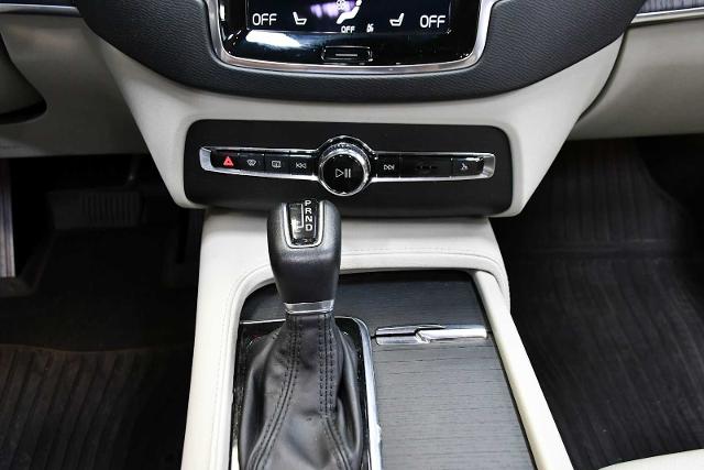 2020 Volvo XC90 Vehicle Photo in DALLAS, TX 75235