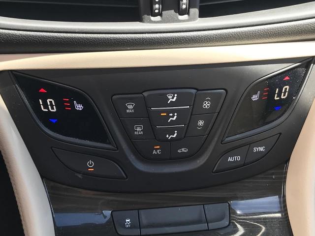 2020 Buick Envision Vehicle Photo in GREEN BAY, WI 54303-3330