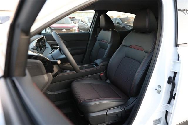 2025 Nissan Kicks Vehicle Photo in Hazelwood, MO 63042