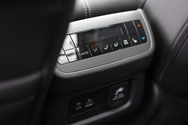 2025 Nissan Pathfinder Vehicle Photo in Hazelwood, MO 63042