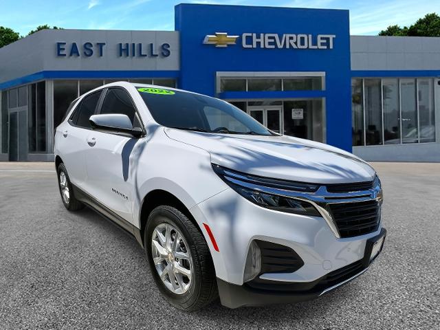 2022 Chevrolet Equinox Vehicle Photo in Roslyn, NY 11576