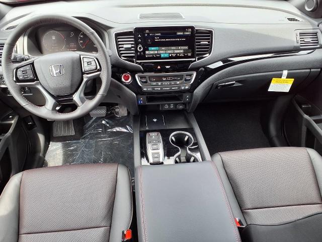2025 Honda Ridgeline Vehicle Photo in Oshkosh, WI 54904