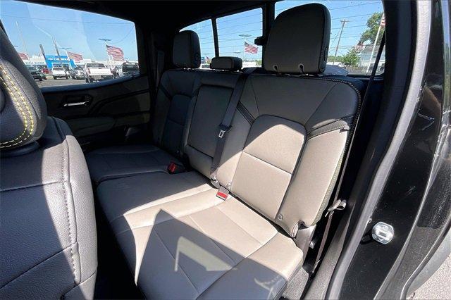 2025 Chevrolet Colorado Vehicle Photo in INDEPENDENCE, MO 64055-1314