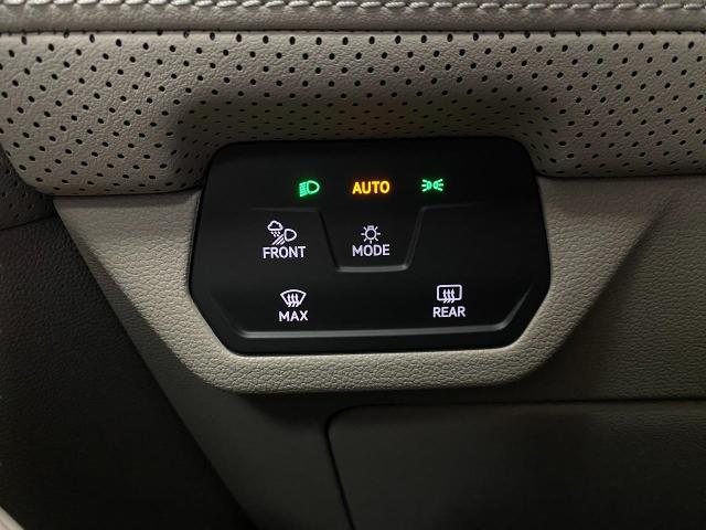 2025 Volkswagen Atlas Vehicle Photo in Appleton, WI 54913